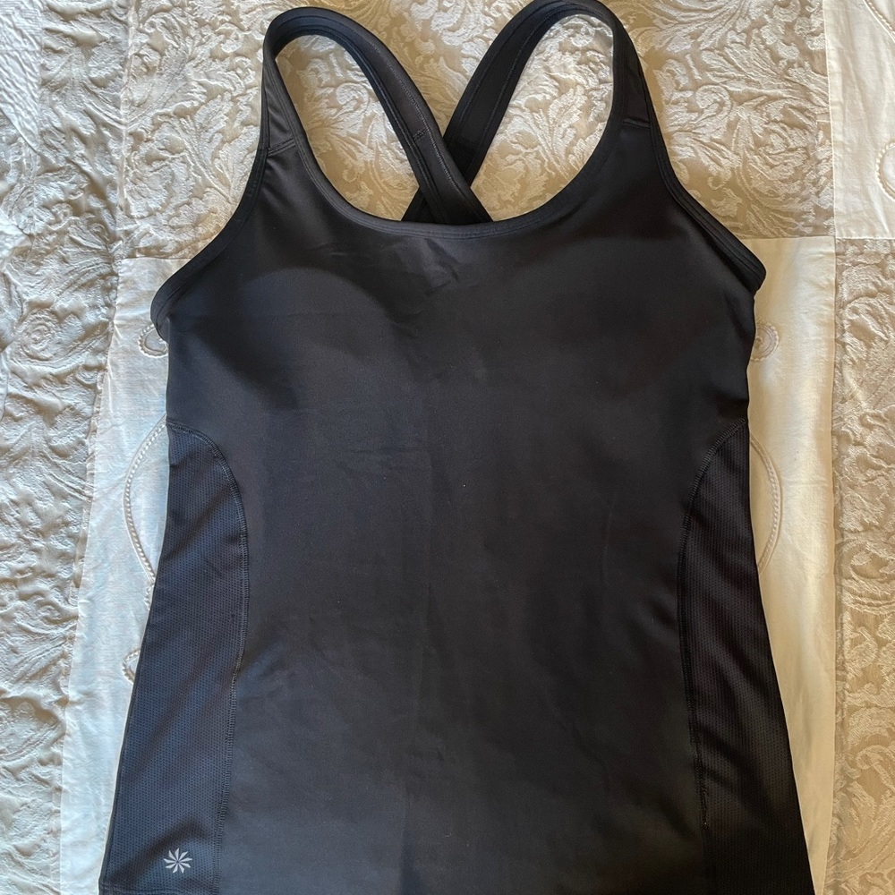 Brand New Athleta tank top with built-in bra